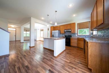 Main picture of 1814 Spring Creek Dr
