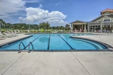 Main picture of The View at Crow Creek Apartments