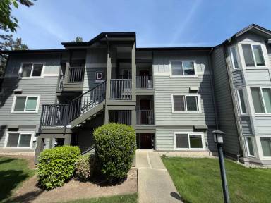 Main picture of Kirkland Place Condominiums