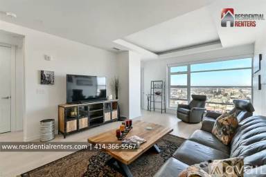 Main picture of 1141 N Old World 3rd St