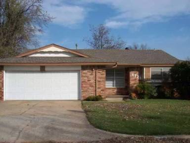 Main picture of 4721 SE 41st St