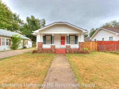 Main picture of 625 W Dewey St