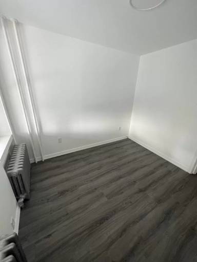 Main picture of 637 N 9th St