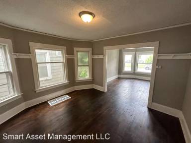 Main picture of 3138 N 35th St