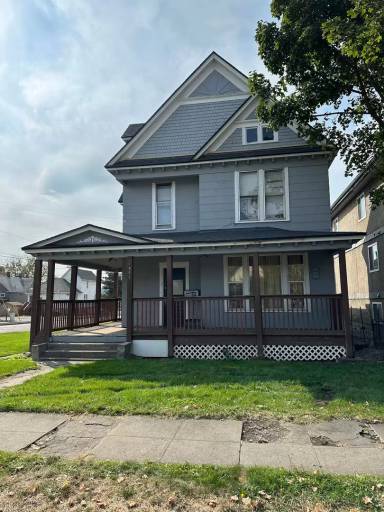Main picture of 1903 W Broadway Ave