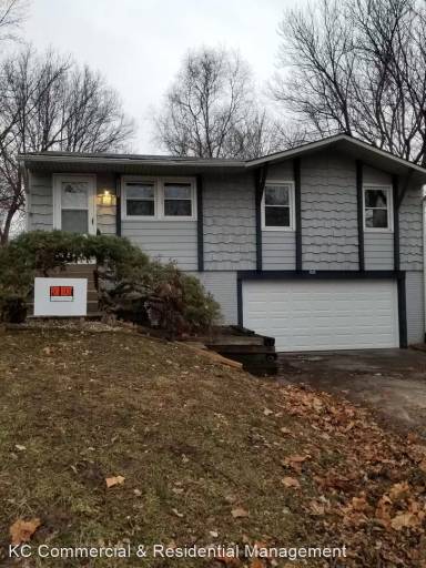 Main picture of 18608 E Arrowhead Ln