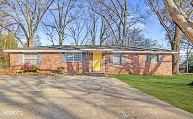 Main picture of 2534 Joe Jerkins Blvd