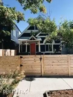 Main picture of 3546 Lipan St