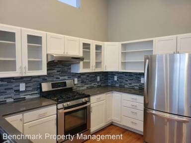 Main picture of 3053 Rose St