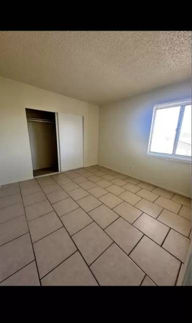 Main picture of 38104 11th St E