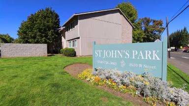 Main picture of 2610 R St