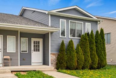 Main picture of 3913 Marigold Dr
