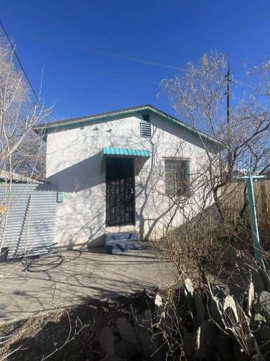 Main picture of 711 Iron Ave SW