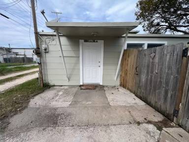 Main picture of 2216 Avenue O 1/2 Rear
