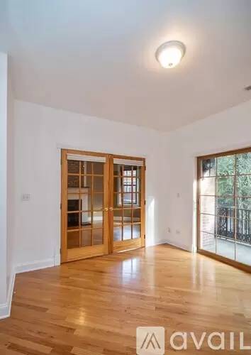 Main picture of 5329 S Harper Ave