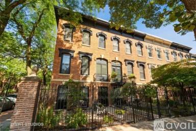 Main picture of 358 W Wisconsin St