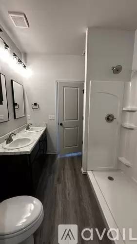 Main picture of 1700 E Creek Dr
