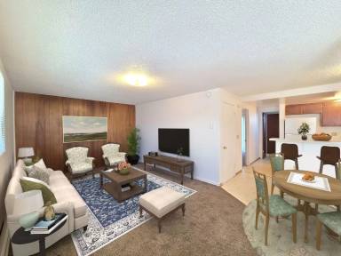 Main picture of 2118 E Boone Ave