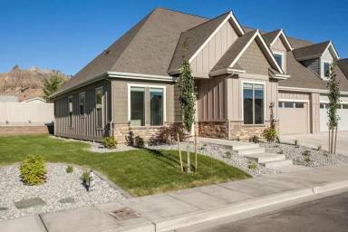 Main picture of 1700 Danny Boy Ln