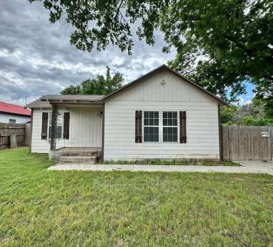 Main picture of 313 Worthview Dr