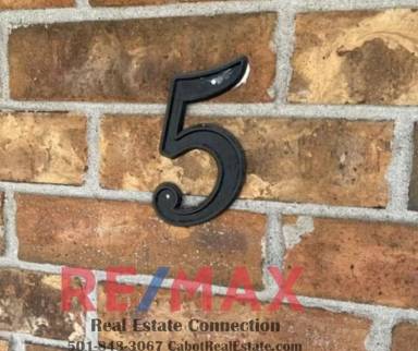 Main picture of 5 Dallas Ln