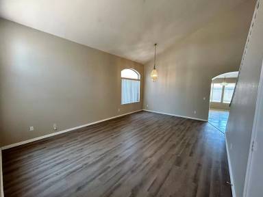 Main picture of 8239 W Voltaire Ave
