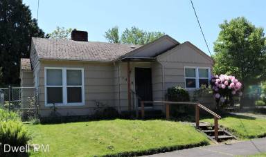 Main picture of 1228 N Ainsworth St