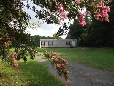 Main picture of 1151 Williams Rd