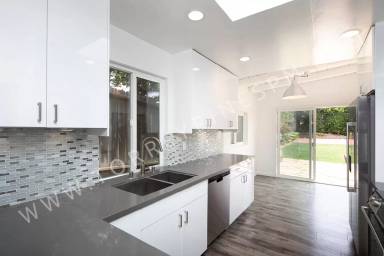 Main picture of 319 12th St