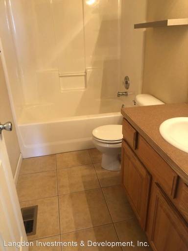 Main picture of 3490 Chaparral