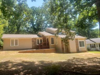 Main picture of 6735 Valley Ct