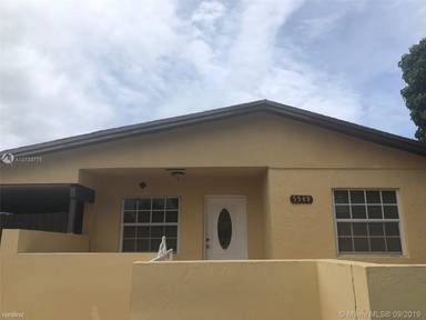 Main picture of 5549 NW 194th Circle Ter