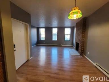 Main picture of 1211 Arch St