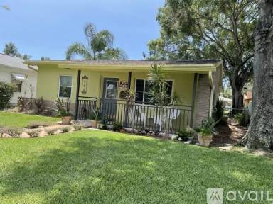 Main picture of 466 35th Ave N