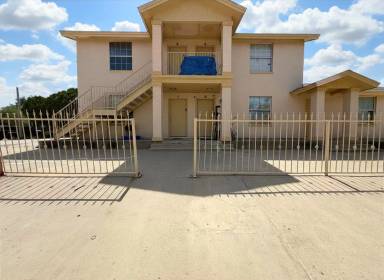 Main picture of 3414 Weeping Willow St