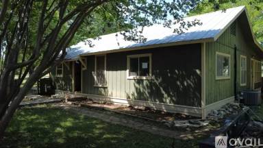 Main picture of 414 3rd St