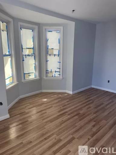 Main picture of 106 Davis Ave