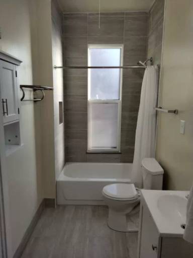 Main picture of 3455 Chicago Ave
