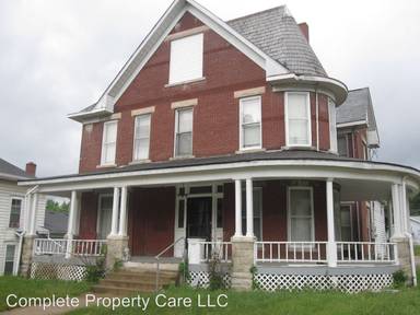 Main picture of 121 N 5th St