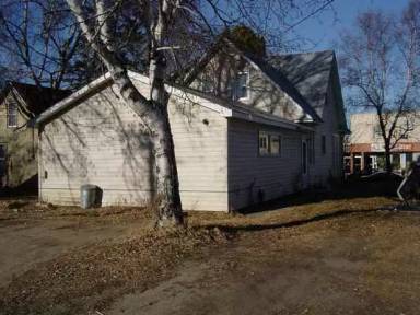 Main picture of 1112 Oak St
