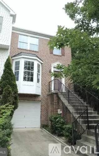 Main picture of 9324 Owings Choice Ct