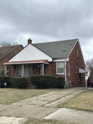 Main picture of 12022 College St