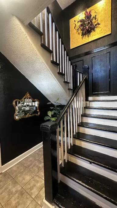 Main picture of 2702 Felicity St