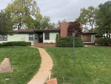 Main picture of 2780 Spruce Dr