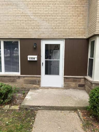 Main picture of 1338 Wentworth Ave