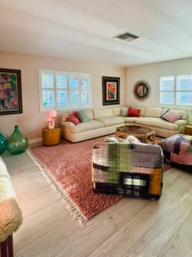 Main picture of 64935 Leonard Ct