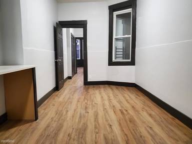 Main picture of 182 Ocean Ave