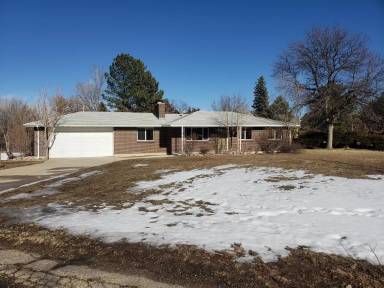 Main picture of 3903 Pinon Dr
