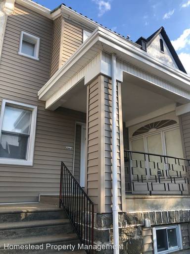 Main picture of 203 Kingston Rd