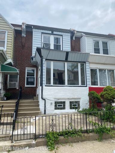 Main picture of 5731 N 12th St